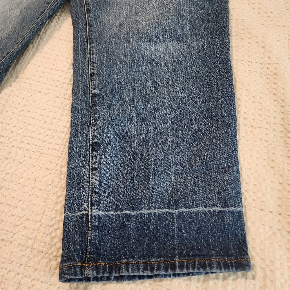 Universal Thread Women's Vintage Straight Classic Blue Denim Jeans Size 16R/33 - Picture 2 of 10